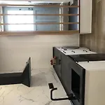 04 Apartment