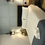 04 Apartment